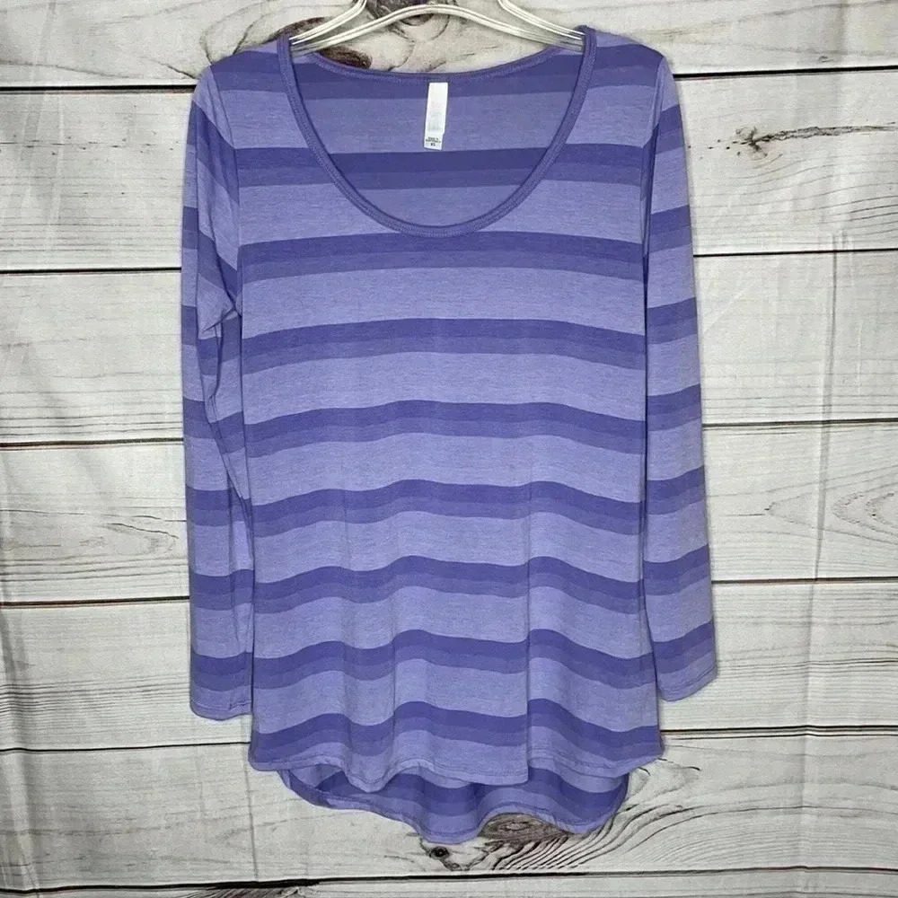 LuLaRoe Lynnae Top Women XS Purple Striped Long Sleeve Scoop Neck High-Low Hem